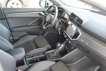 Audi Q3 II 2023 Audi Q3 S-LINE skóra FUL LED parktoni NAWI alusy, zdjęcie 17