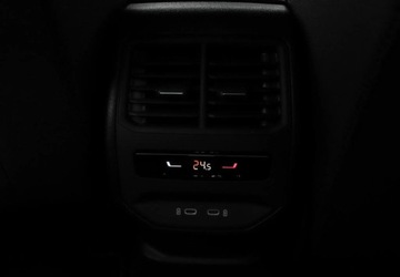 Seat Leon IV 2024 Seat Leon Kierownica podgrzewana, Fotele przednie podgrzewane, Auto Hold, zdjęcie 18