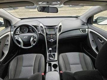 Hyundai i30 II Hatchback 3d 1.4 100KM 2014 Hyundai i30 1,4 benzyna 100KM FIFA World Cup Editi, zdjęcie 8