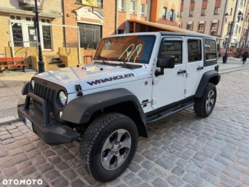 Jeep Wrangler III 2012 Jeep Wrangler Jeep Wrangler 3.6 Unlim Moab 3.6 Benzyna 284KM, zdjęcie 30