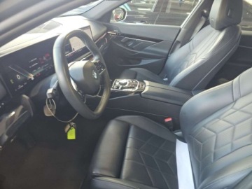 BMW Seria 5 G90-91 2024 BMW Seria 5 530I 2024 2.0 Benzyna 255KM, zdjęcie 8