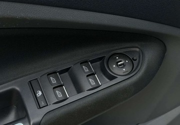 Ford C-MAX II Minivan 1.6 EcoBoost 150KM 2011 Ford Grand C-MAX 1.6 turbo 150km, 7mio osobowy Bezwypadkowy Nowe Turbo i R, zdjęcie 17