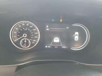  Genesis G70 Genesis G70 2.0T AWD, po gradobiciu 2.0 Benzyna 252KM, zdjęcie 9