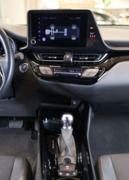 Toyota C-HR I Crossover Facelifting 1.8 Hybrid 122KM 2023 Toyota C-HR 1.8 Hybrid Style 1.8 Hybryda 122KM, zdjęcie 12