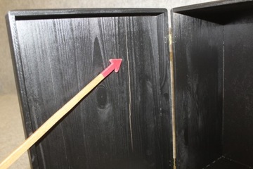 Черный деревянный ящик с крышкой, 40х30х24 см.