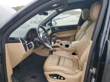 Porsche Cayenne III 2019 Porsche Cayenne 2019 PORSCHE CAYENNE 3.0 Benzyna 335KM, zdjęcie 7