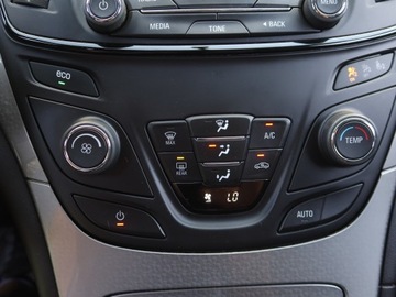 Opel Insignia I Country Tourer 2.0 CDTI Ecotec 163KM 2013 Opel Insignia 2.0 CDTI, Klima, Klimatronic, zdjęcie 12