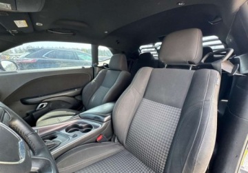 Dodge Challenger III 2018 Dodge Challenger 2018 Dodge Challenger 3.6L - W POLSCE, po oplatach i akcy, zdjęcie 15