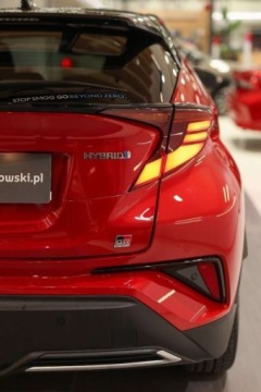 Toyota C-HR I Crossover Facelifting 1.8 Hybrid 122KM 2023 Toyota C-HR 1.8 Hybrid GPF GR Sport 1.8 Hybryda 122KM, zdjęcie 24