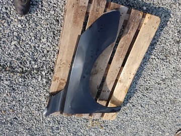 PEUGEOT 508 И ПЕРЕДНЕЕ ПРАВОЕ КРЫЛО