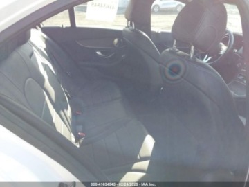 Mercedes Klasa C W205 2020 Mercedes-Benz Klasa C 2020r., C 300 4Matic, od ubezpieczalni 2.0 Benzyna, zdjęcie 9