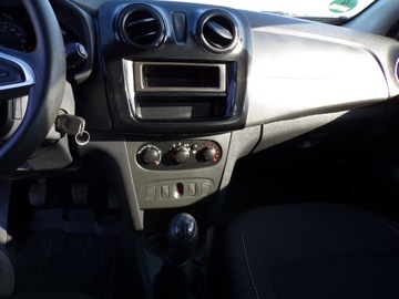 Dacia Sandero II Hatchback 5d Facelifting 1.0 SCe 73KM 2018 DACIA SANDERO 1.2 BENZ, zdjęcie 18