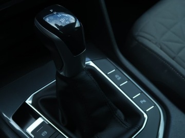 Volkswagen Tiguan II SUV Facelifting 1.5 TSI 150KM 2022 VW Tiguan 1.5 TSI, Salon Polska, 1. Właściciel, zdjęcie 15