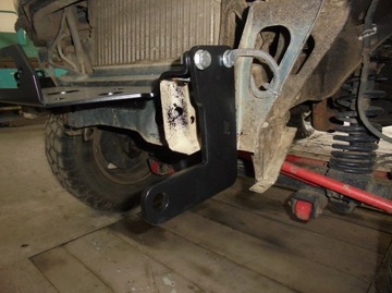 Пластина на лебедку Suzuki Jimny