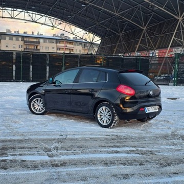 Fiat Bravo II Hatchback 5d 1.6 TD MultiJet 120KM 2008 Fiat Bravo II 1.6 Diesel Multijet 16V DPF Dynamic, zdjęcie 4