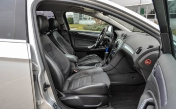Ford Mondeo IV Kombi 2.0 Duratorq TDCi DPF 163KM 2012 Ford Mondeo SW 2,0TDCI 163KM Automat Skory Lift 20112012 r. 2.0 Diesel, zdjęcie 10