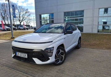 Hyundai Kona I Crossover Facelifting 1.6 T-GDI 198KM 2023 Hyundai Kona Hyundai Kona 1,6 198KM, Salon Polska, N-Line, Gwarancja 2028r., zdjęcie 1