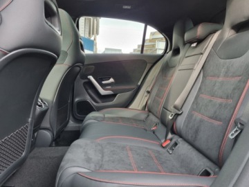 Mercedes Klasa A W177/V177 Hatchback Facelifting 1.3 200 163KM 2024 MERCEDES-BENZ A Klasa 200 AMG Line 1.3 (163KM) 2024, zdjęcie 11