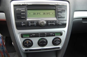 Skoda Octavia II Kombi 2.0 TDI CR DPF 170KM 2007 Skoda Octavia VRS 2.0TDI 170PS Alu Klimatronic Grzane Fotele Po Servisie, zdjęcie 15