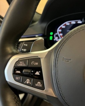 BMW Seria 5 G30-G31 M5 Limuzyna Facelifting 4.4 M550i 530KM 2022 BMW Seria 5 Pelna oferta na R-CARS.pl 4.4 Benzyna 530KM, zdjęcie 19