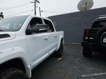  RAM 1500 Big Horn Crew Cab Short Bed 2021 5.7 Benzyna 395KM, zdjęcie 1