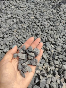 Крошка базальтовая черная 8/16 25 кг.