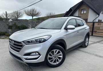 Hyundai Tucson III SUV 2.0 CRDI 136KM 2016 Hyundai Tucson 4x4, nawigacja, czujniki, kamera