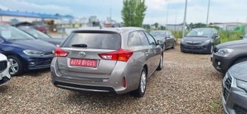 Toyota Auris II Touring Sports D-4D 125 124KM 2013 Toyota Auris duza navi kamera cofania ledy, zdjęcie 7