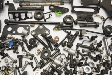 KAWASAKI VN 900 VULCAN 06- БОЛТЫ ВИНТЫ