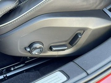 Volvo V60 II  Kombi Facelifting 2.0 B4 B 197KM 2024 Volvo V60 B4 B Plus Dark, DEMO!, zdjęcie 10