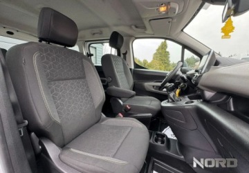 Peugeot Rifter Standard 1.5 BlueHDI 102KM 2019 Peugeot Rifter Bezwypadkowy, FV23, Ekran dotykowy, 5os, KredytowanieLeasin, zdjęcie 15