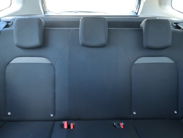 Dacia Duster II SUV 1.6 SCe 115KM 2018 Dacia Duster 1.6 SCe, Salon Polska, Serwis ASO, zdjęcie 9