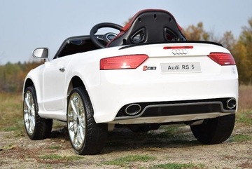 ОРИГИНАЛЬНЫЙ AUDI RS5 С ФУНКЦИЕЙ КАЧАНИЯ/RS5