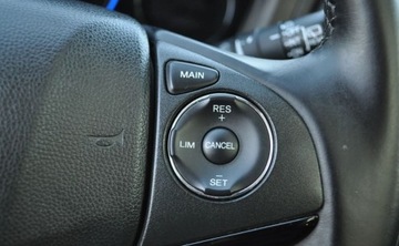 Honda HR-V II SUV 1.5 i-VTEC 130KM 2016 Honda HR-V Benzyna Panorama Klimatyzacja Kamera 1.5 Benzyna 130KM, zdjęcie 24