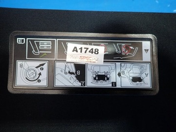 POLIČKA KUFRU NISSAN JUKE I