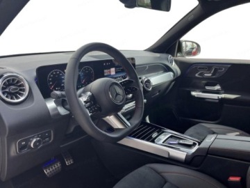 Mercedes GLB SUV 1.3 200 163KM 2025 MERCEDES-BENZ GLB 200 AMG Line Suv 1.3 (163KM) 2025, zdjęcie 5
