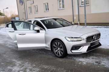 Volvo S60 II Sedan Facelifting 2.0 T4 DRIVE-E 190KM 2019 INSCRIPTION__ KAMERY 360__PANORAMA__HARMAN KARDON, zdjęcie 16