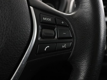 BMW Seria 3 F30-F31-F34 Limuzyna Facelifting 2.0 318d 150KM 2017 BMW 318 2.0d GT Luxury Line Panorama Navi Tempomat, zdjęcie 29