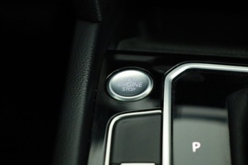 Volkswagen Passat B8 Variant 2.0 TDI BlueMotion SCR 150KM 2019 VW Passat 2.0 TDI, Automat, Navi, Klima, zdjęcie 15