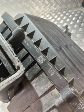 POUZDRO FILTRU VZDUCHU SEAT ATECA 16- 2.0 TDI 5Q0129607AA
