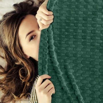 Плед CINDY6 с 3D эффектом 200х220 С. Зеленый