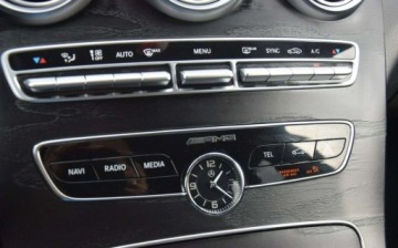 Mercedes Klasa C W205 2019 Mercedes-Benz Klasa C 2.0B AMG 265KM Navi Kamera Aktywne wydechy 123 TYS KM, zdjęcie 29