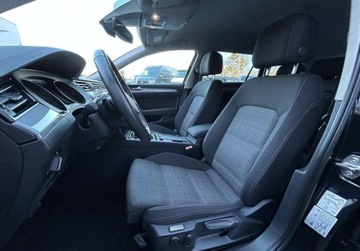 Volkswagen Passat B8 Variant Facelifting 1.5 TSI EVO 150KM 2022 Volkswagen Passat Variant Business, FV 23, ACC, Asystenci, Czujniki parkow, zdjęcie 6