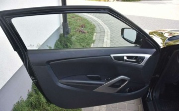 Hyundai Veloster Coupe 1.6 GDI 140KM 2013 Hyundai Veloster 1.6B Navi Kamera Sprowadzony Oplacony 1.6 Benzyna 140KM, zdjęcie 7
