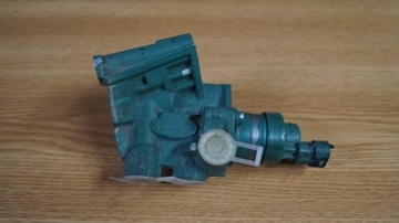 REGULATOR CIŚNIENIA PALIWA BOSCH VOLVO FE