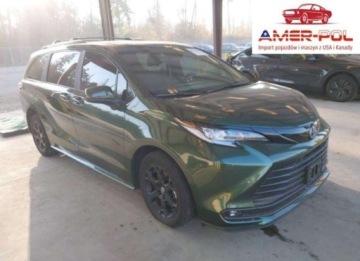 Toyota Sienna III 2025 Toyota Sienna Woodland Edition 2025 2.5l 2.5 Hybryda 245KM