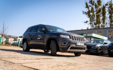 Jeep Grand Cherokee IV 2014 Jeep Grand Cherokee Jeep Grand Cherokee IV WK2 3.6 V6 Laredo 4X4 290KM, zdjęcie 3