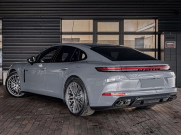 Porsche Panamera III Liftback 4S E-Hybrid 2.9 544KM 2025 PORSCHE Panamera 4S E-Hybrid Sedan 2.9 (544KM) 2025, zdjęcie 2