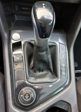 Volkswagen Tiguan II SUV Facelifting 2.0 TDI 150KM 2022 Volkswagen Tiguan 2,0 TDI 150kM 4Motion Life Salon Polska F.Vat 23 2.0, zdjęcie 13