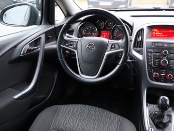 Opel Astra J Sports Tourer Facelifting 1.4 Turbo ECOTEC 120KM 2013 Opel Astra 1.4 T, Salon Polska, Serwis ASO, Klima, zdjęcie 6